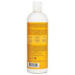 Texture crème riche de SheaMoisture sur la peau, douceur durable.