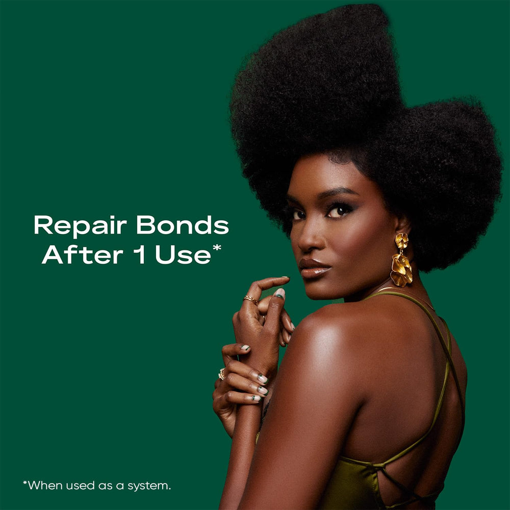 Soin sans rinçage Bond Repair, flacon pratique, verrouille l'hydratation après lavage.
