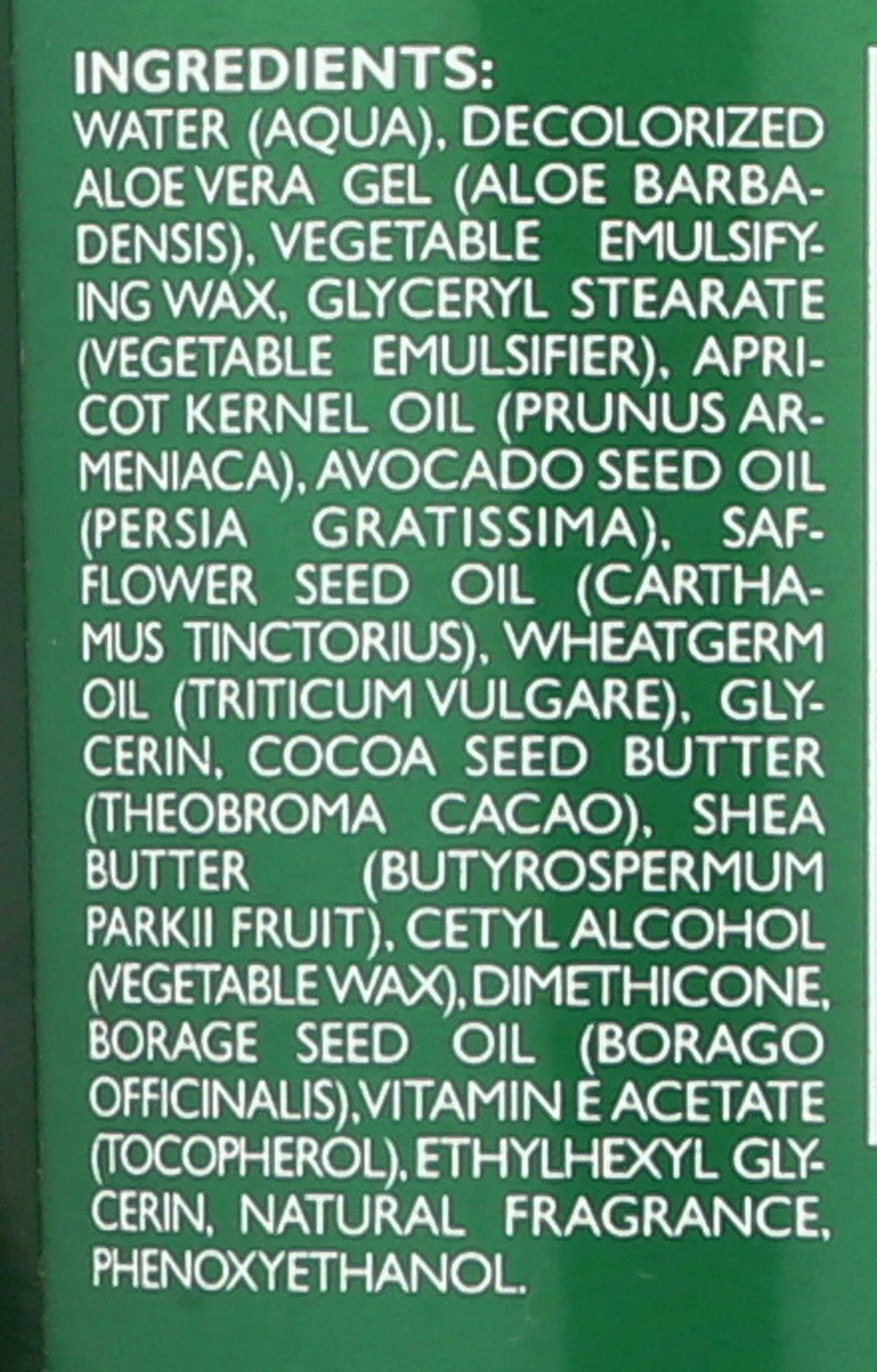 Ingrédients clés : aloe vera et vitamine E pour nourrir la peau.