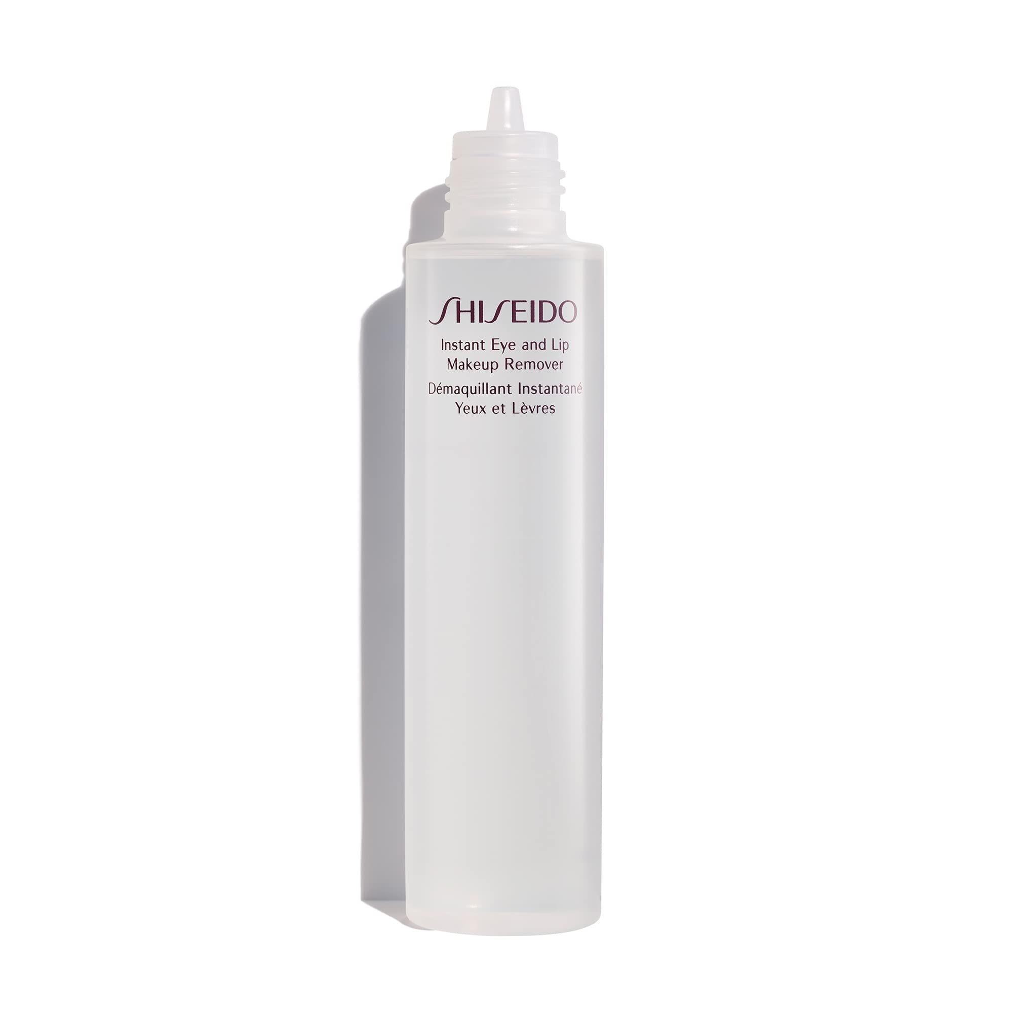 Shiseido démaquillant yeux et lèvres, disque coton prêt pour un geste rapide et efficace.