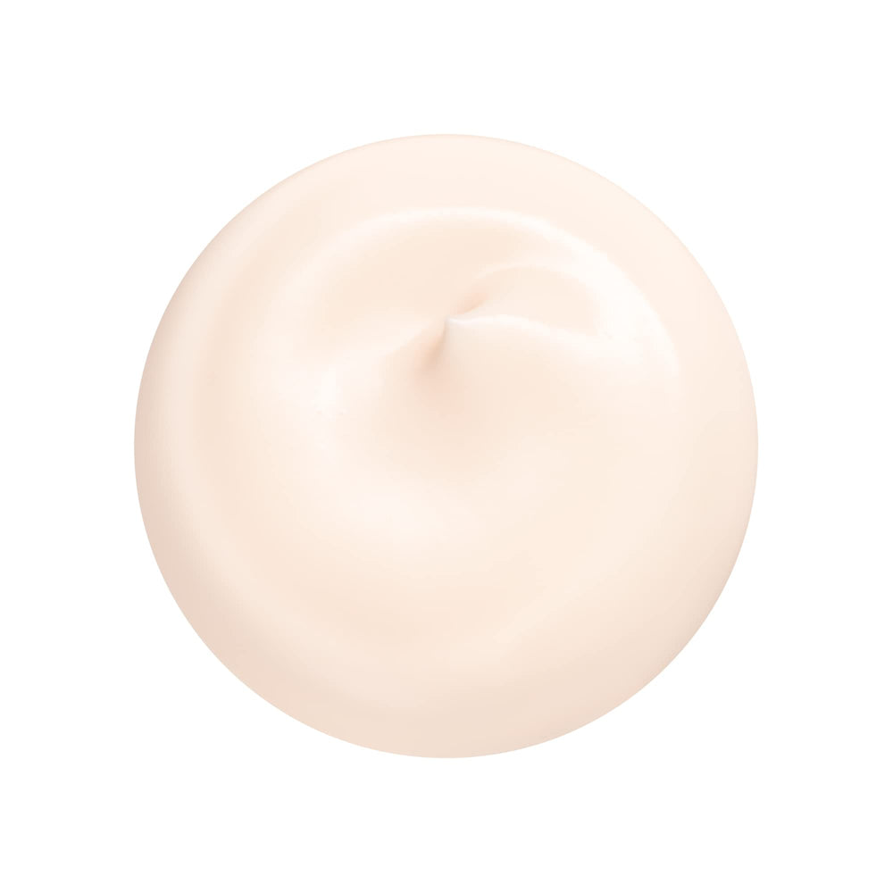 Shiseido Essential Energy SPF 20, protection légère et hydratation durable.