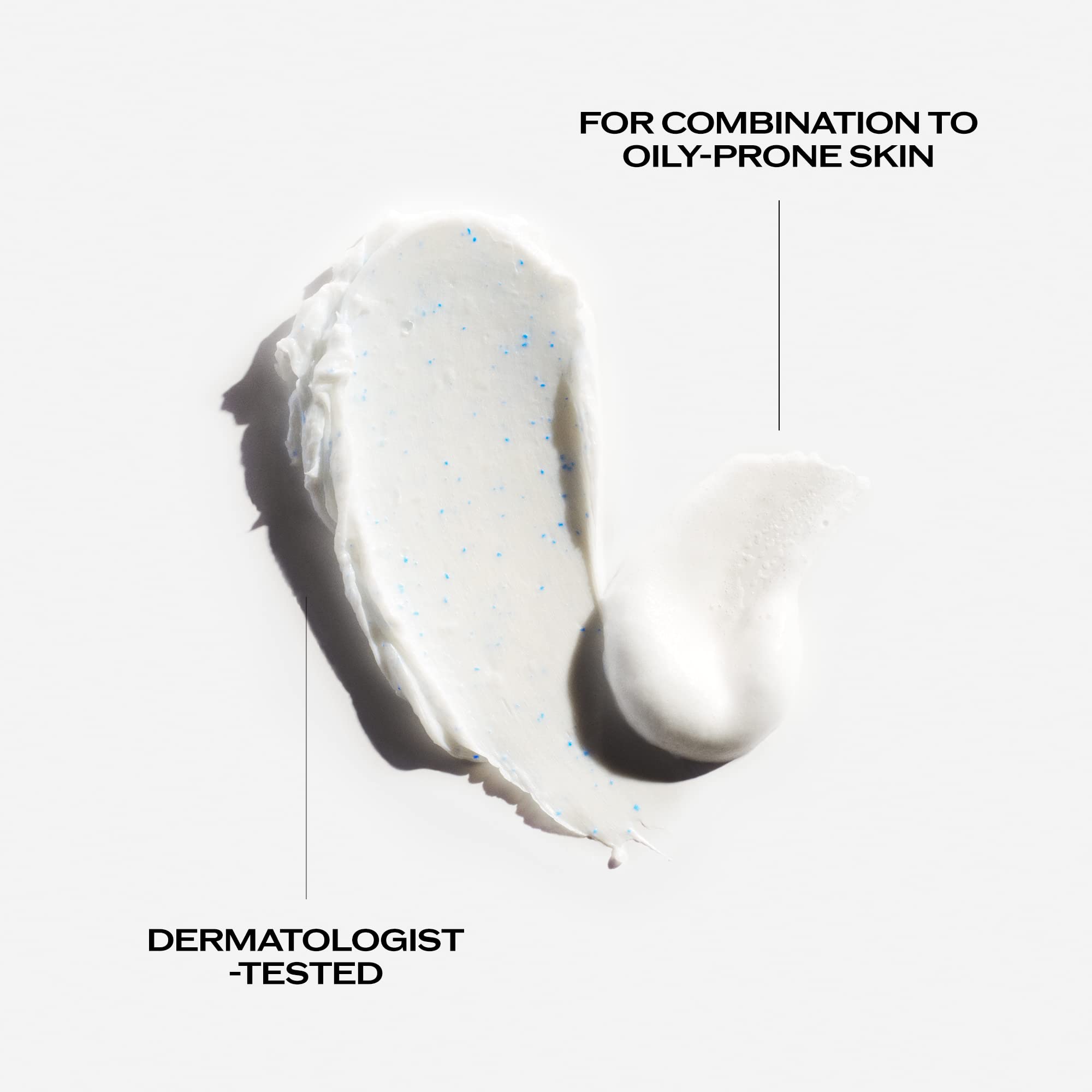 Shiseido Mousse Douce — texture légère prête à nettoyer les pores.