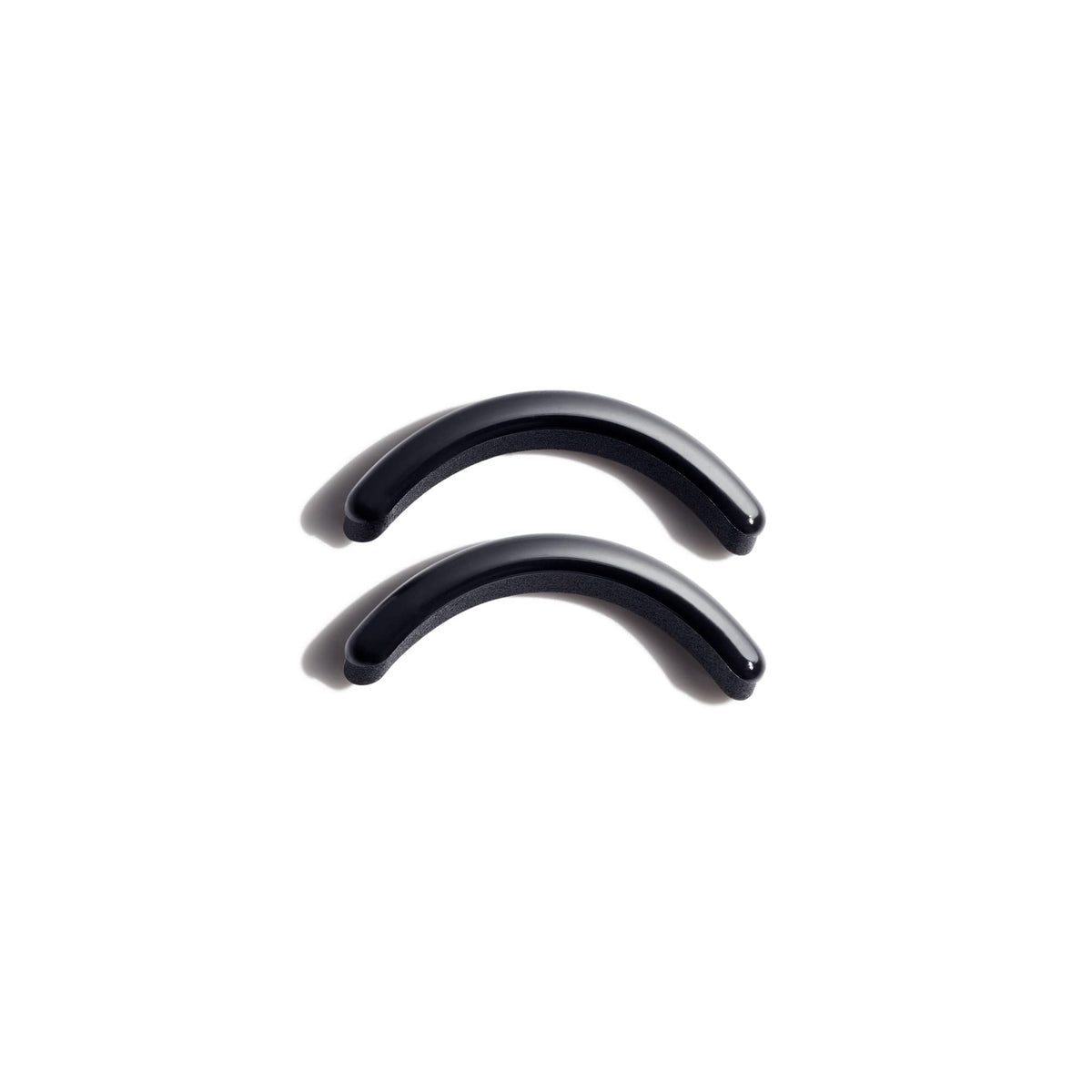 Shiseido recharges-pads-curleur-cils, pad silicone doux pour attraper chaque cil.