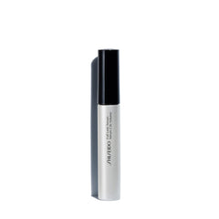 Shiseido Sérum cils et sourcils avec embout velours pour une application précise et douce.