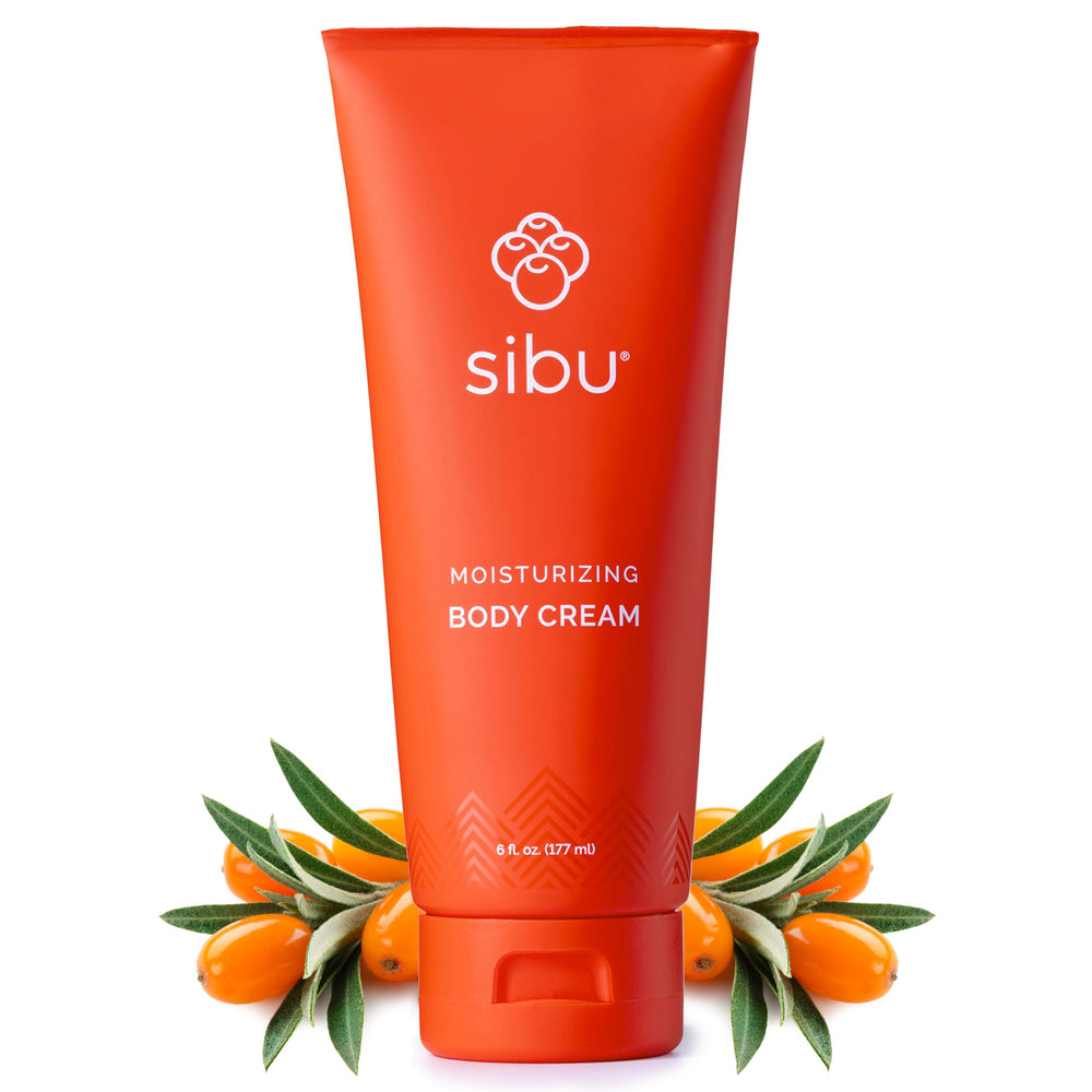 Sibu crème corps hydratante dans sa bouteille, hydratation quotidienne possible.