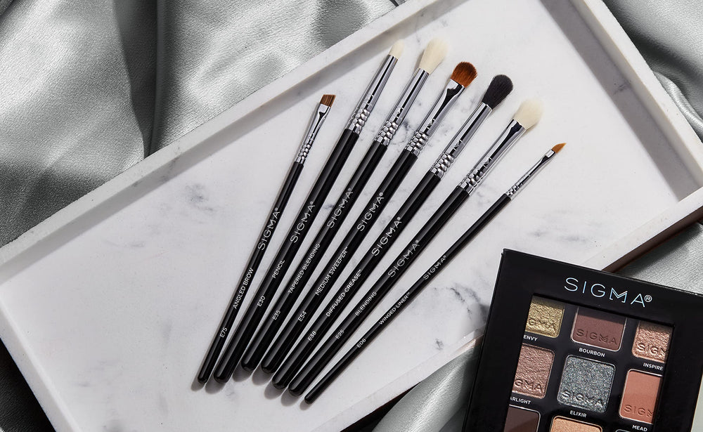 Pinceau Sigma Beauty E38 réduit l’absorption du produit pour une économie.