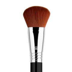 Sigma Beauty F47 Multitasker brosse accent lumineux pour un éclat naturel
