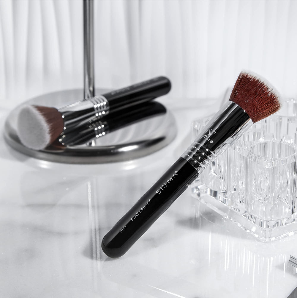 Sigma Beauty F85 Airbrush Kabuki — Nettoyage facile et entretien rapide.
