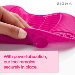 Sigma Beauty mat compact, idéal pour voyager avec ses pinceaux.