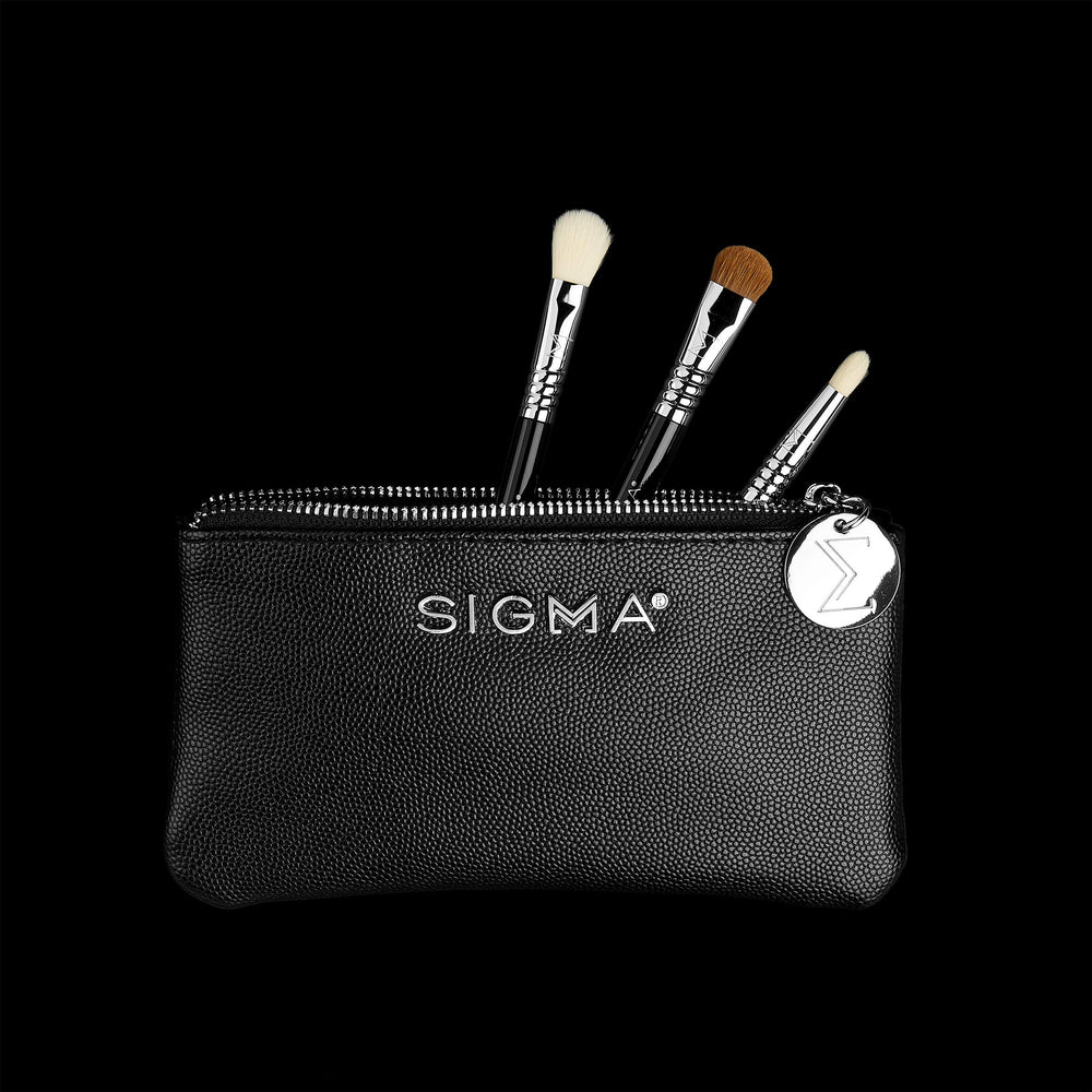 Pinceau blending mini E25, Sigma Beauty, précision et estompage en déplacement.