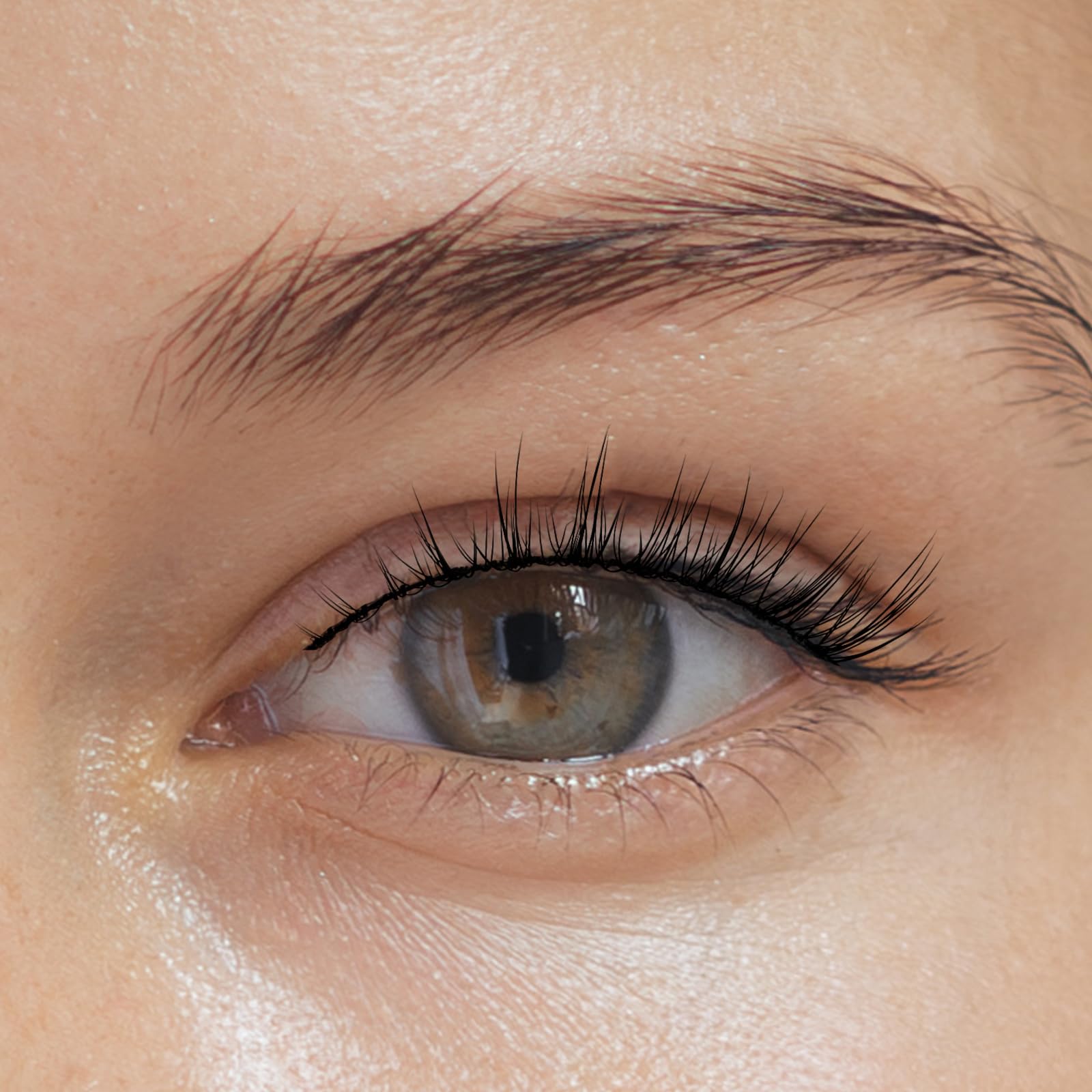 Siligli sans colle, compatibles avec les colles habituelles pour une fixation flexible.