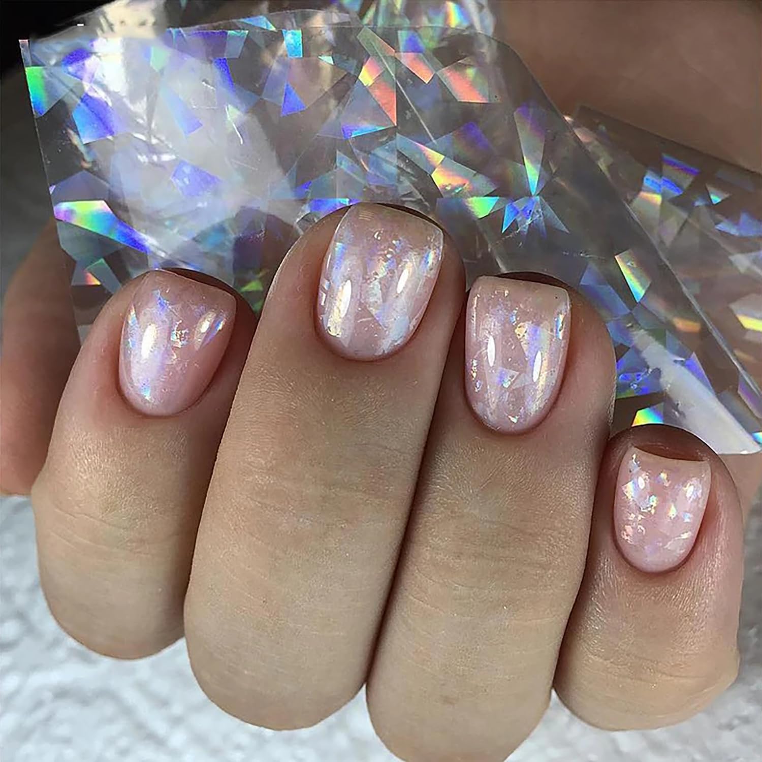SILPECWEE Aurora – rayons laser sur ongles, accent lumineux.