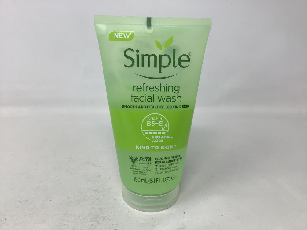 Simple-coffret-3-tubes-nettoyant-visage, lot pratique pour la routine quotidienne et le voyage.