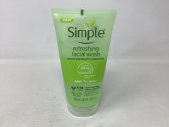 Simple-coffret-3-tubes-nettoyant-visage, lot pratique pour la routine quotidienne et le voyage.