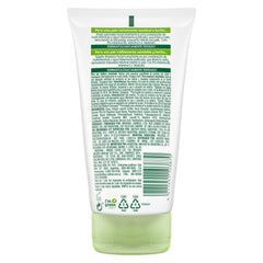 Lave-visage Simple sans colorants, formulation adaptée aux peaux sensibles.