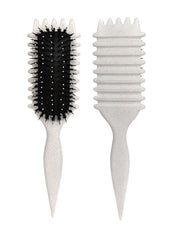 Brosse Sintario offre des poils flexibles pour un démêlage doux.