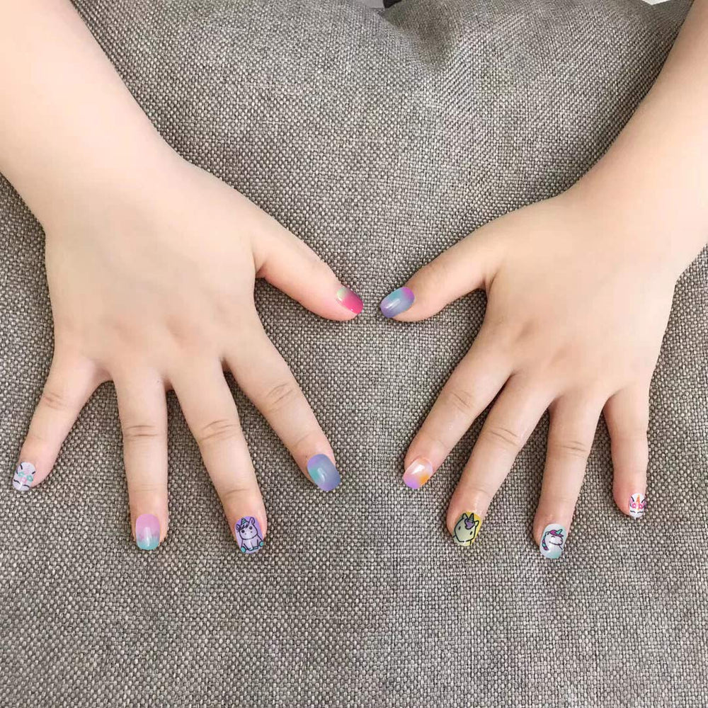 Coffret Siusio, emballage attractif, idée cadeau ludique pour petites filles.