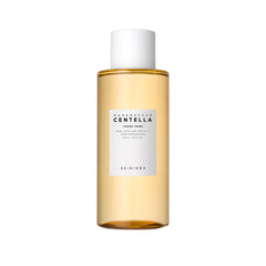 SKIN1004 Centella Toner – Coton pad préparant la peau