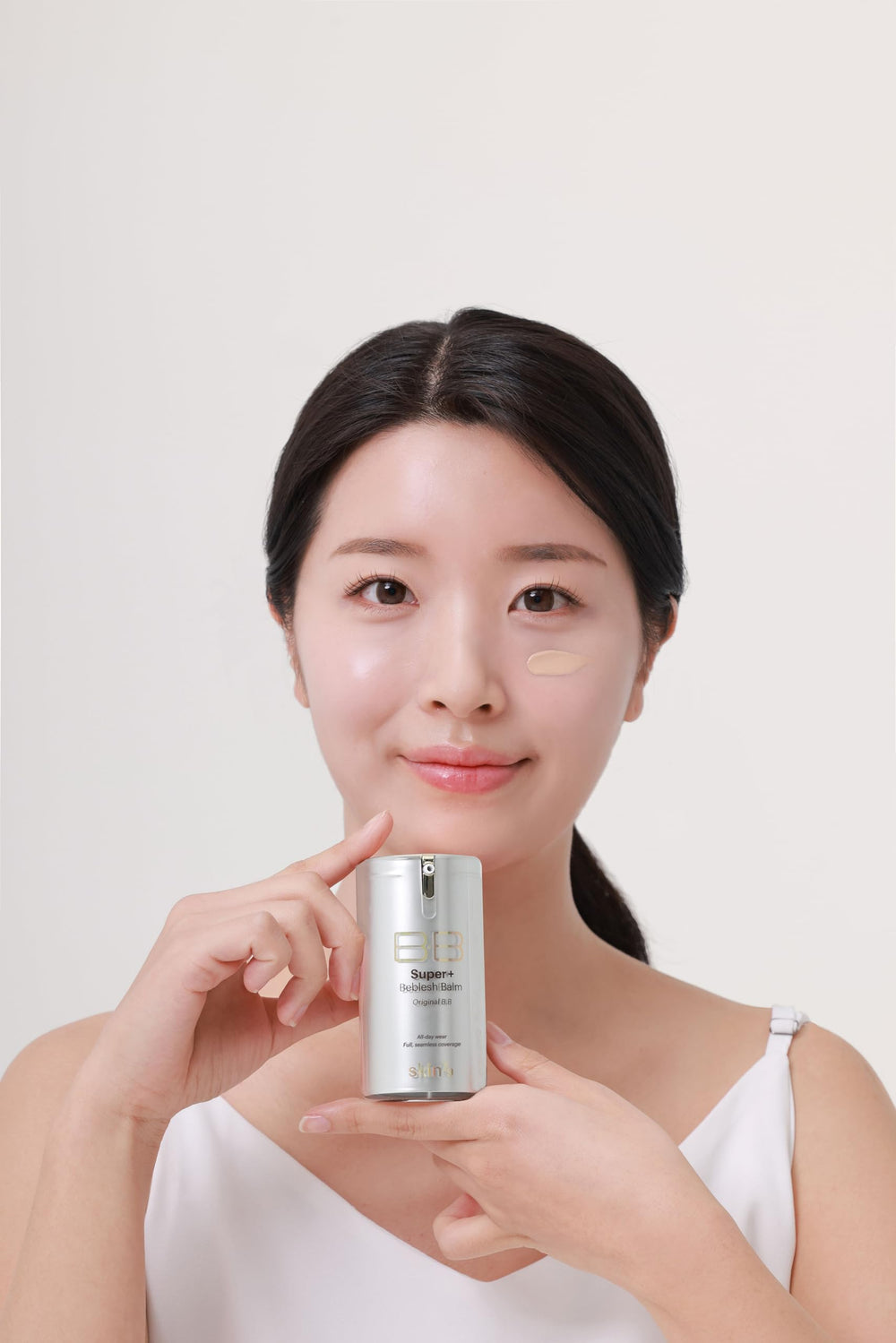 SKIN79 hydratation-souple pour peau sèche sans effet pâteux.