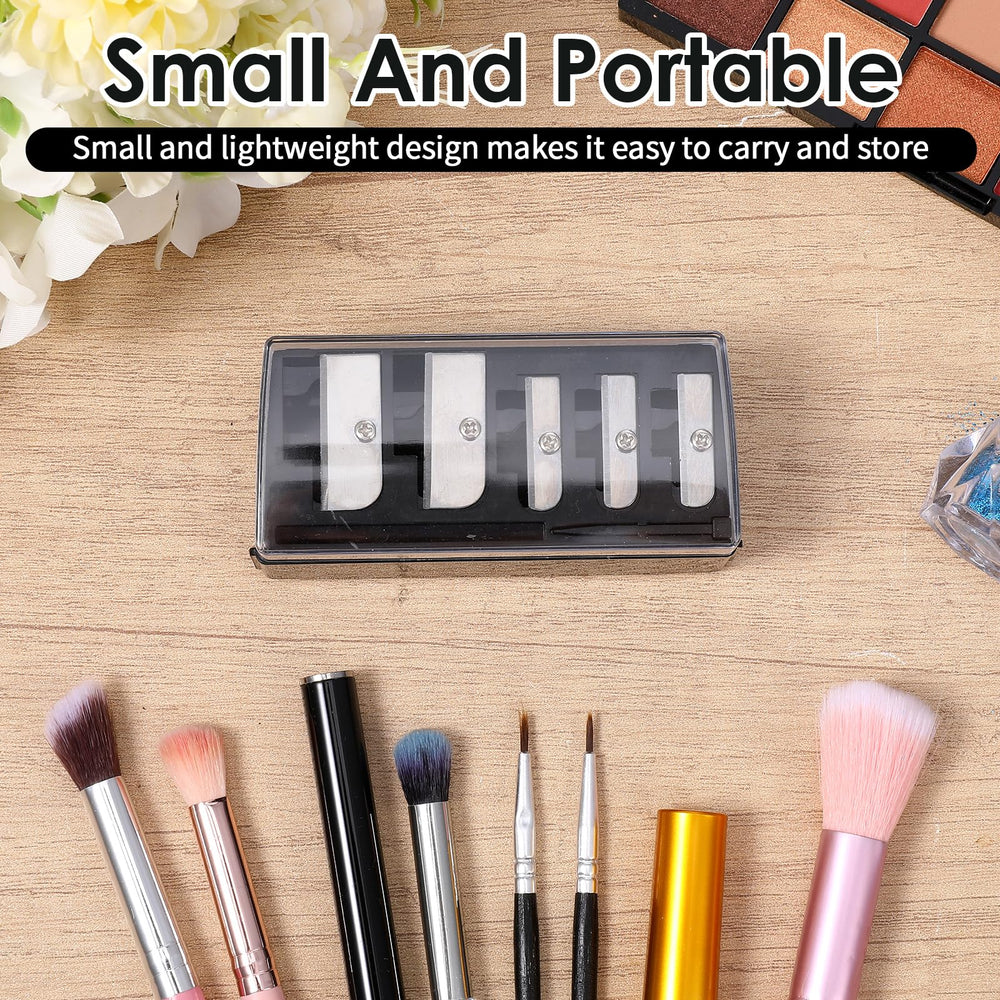 Outil polyvalent Skrfen pour crayons yeux, eyeliner et sourcils.