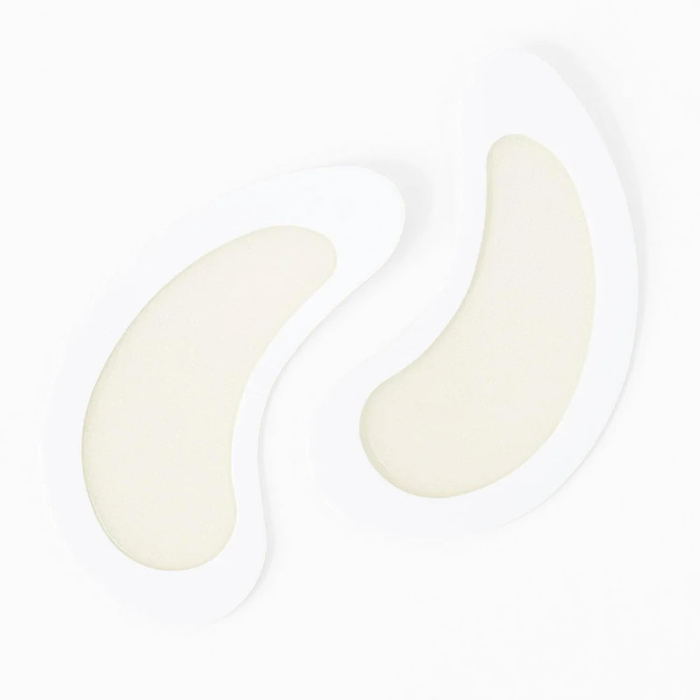 Utilisation nocturne idéale avec le rituel beauté skyn ICELAND pour hydratation du regard.