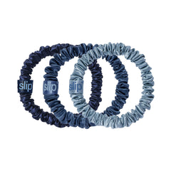 SLIP Skinny Scrunchies en soie pure, vue avant: protégeant les cheveux et évitant les plis.