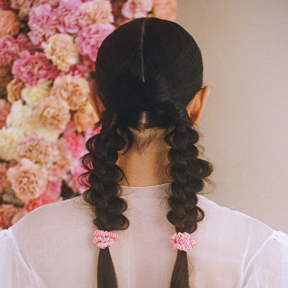 SLIP usage quotidien en soie, coiffure douce et confortable.