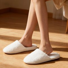 Pack-12-paires-chaussons Sloiuih: solution économique pour établissements.
