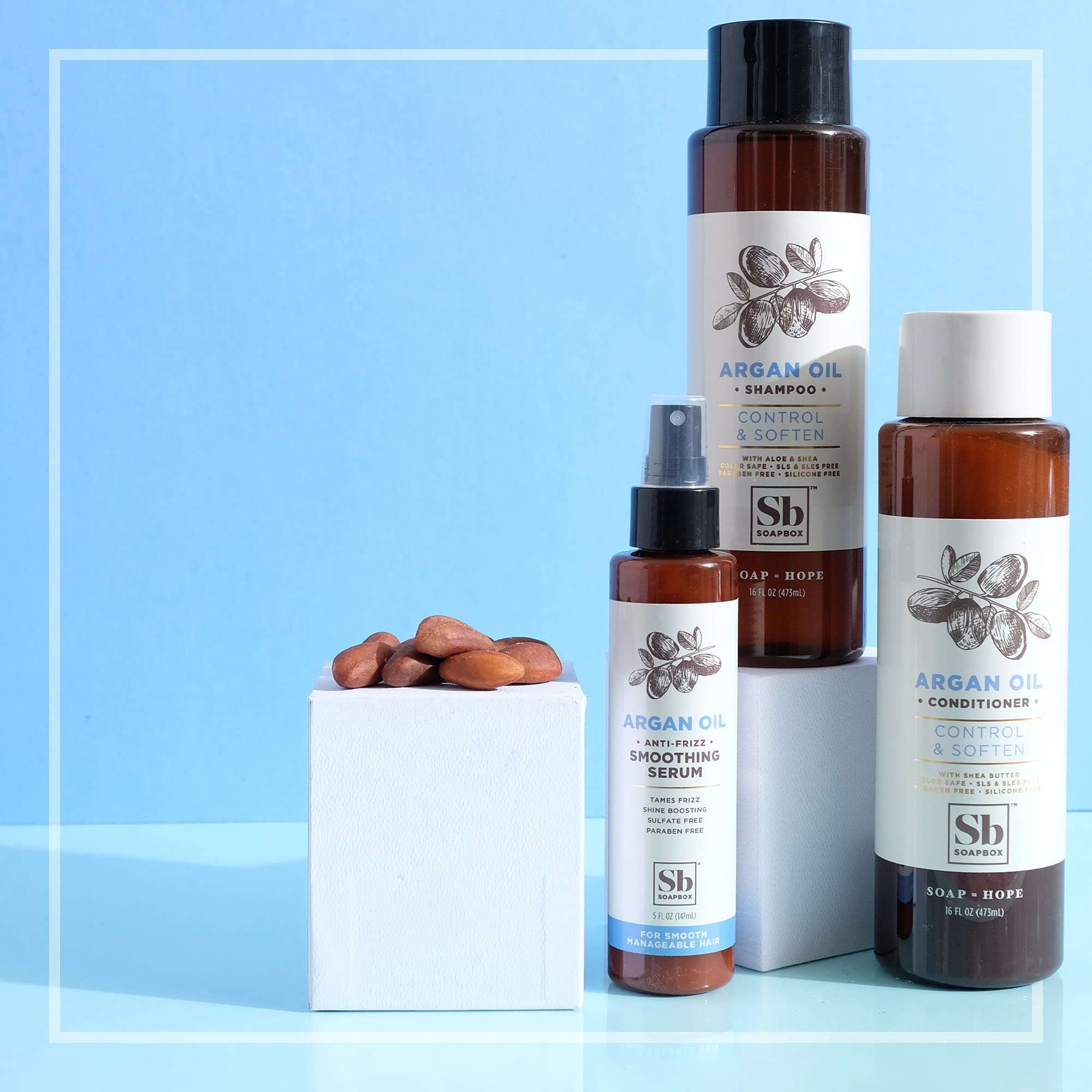 Soapbox Shampoing argan, nettoyage complet, cheveux propres et frais.