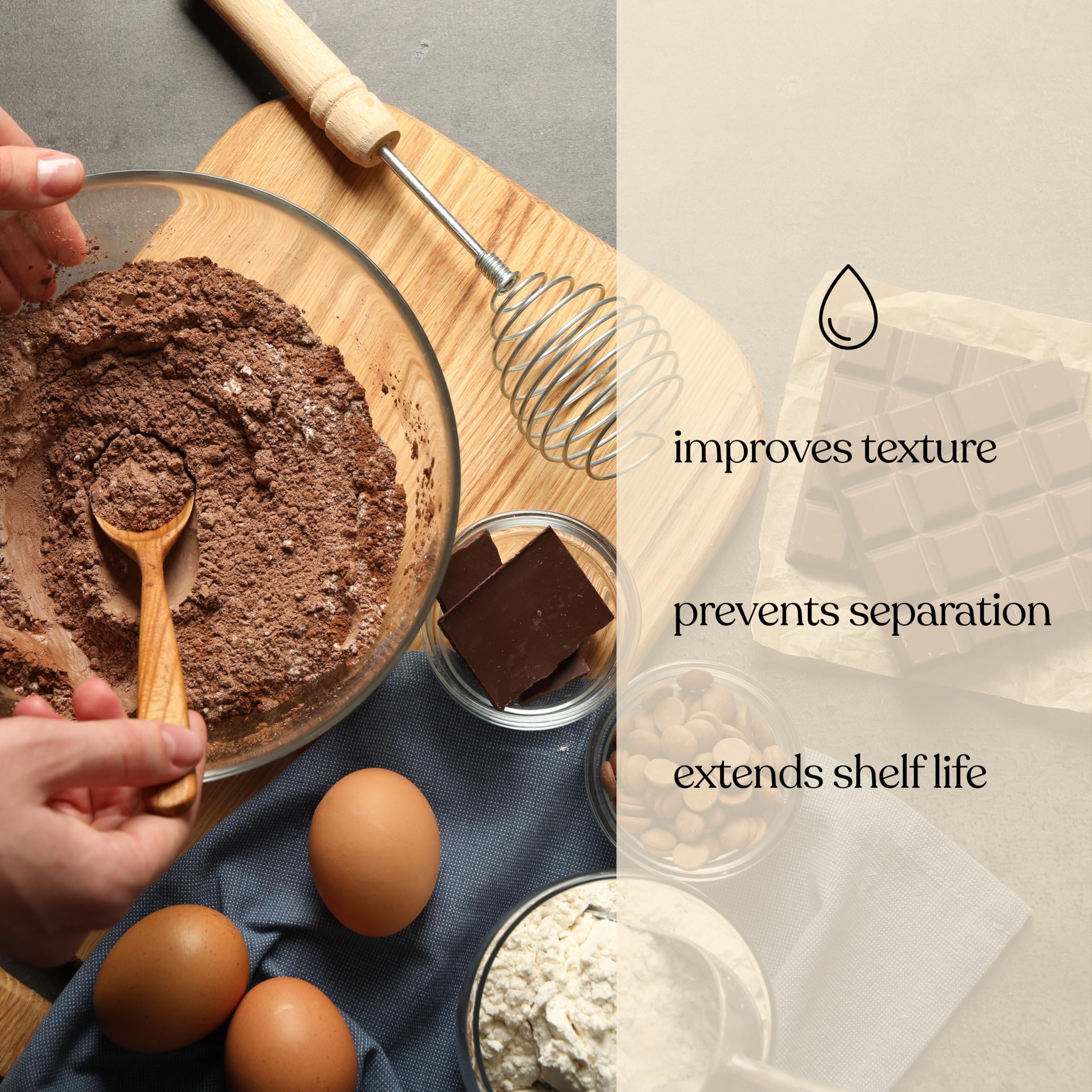 Soapeauty Sunflower Lecithin Liquid Oil on skin shows absorption and softness.