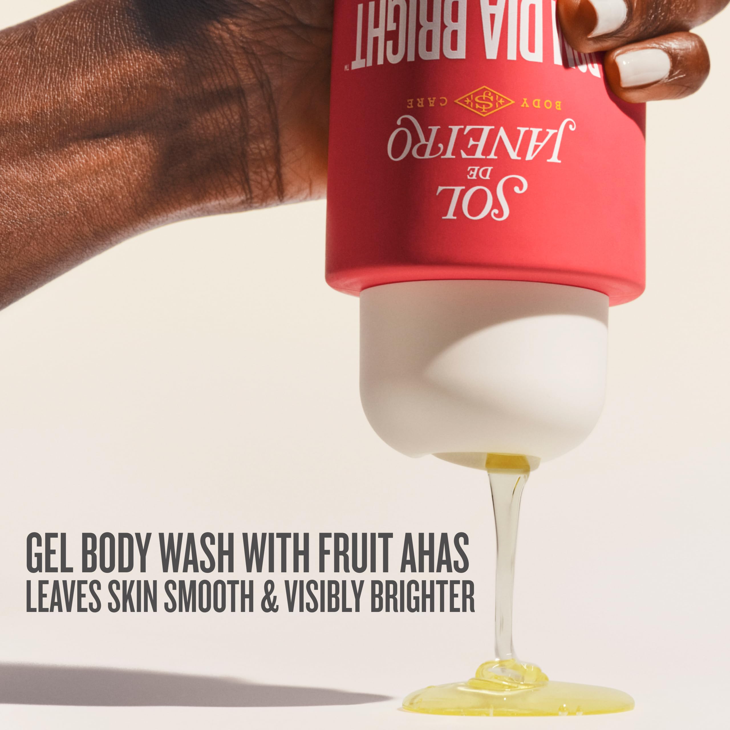 Texture exfoliante douce du gel douche Bom Dia Bright.