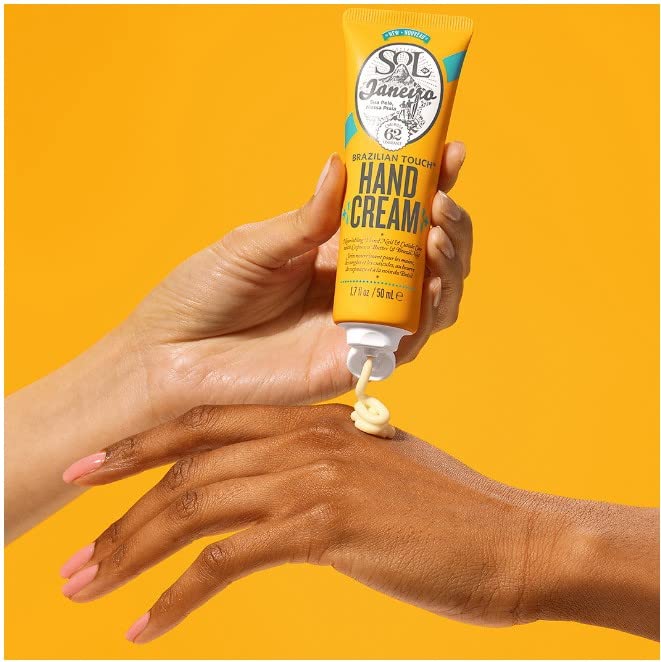 Application facile, Sol de Janeiro crème mains peut apaiser rapidement.