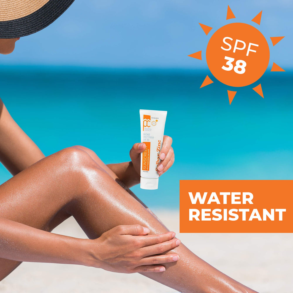 Tube pratique Solbar de 118 ml prêt à être emporté lors d activités extérieures.