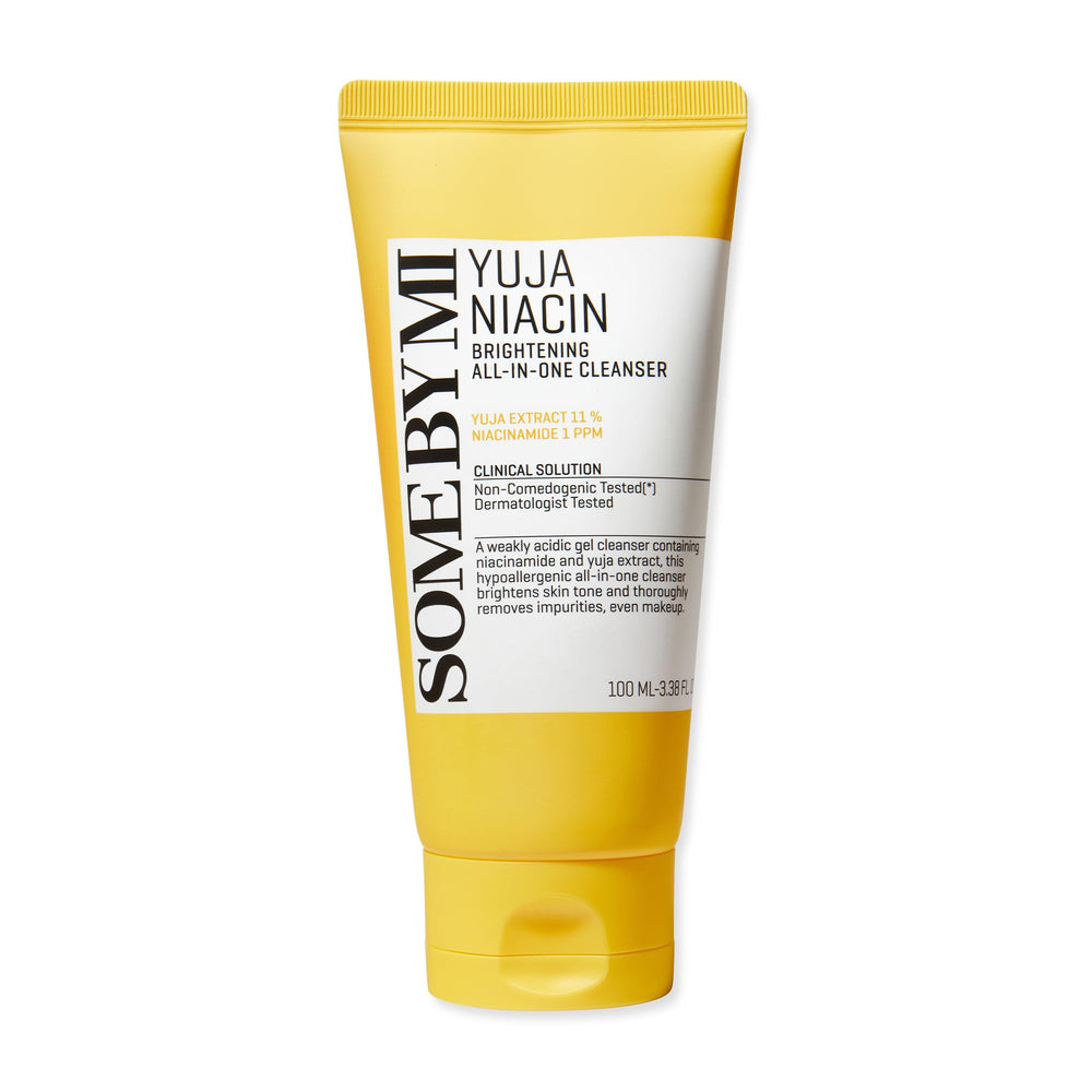 SOME BY MI Yuja Niacin Nettoyant — Bouteille, peau plus claire et radieuse sans tiraillement.
