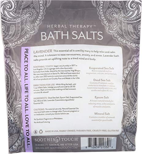 Soothing Touch Sels de bain lavande en sachet 32 oz, texture minérale enrichissante.