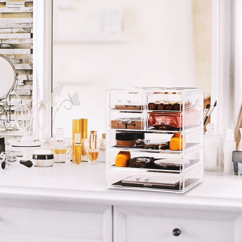 Sorbus accessoires beauté organise votre vanity avec efficacité.