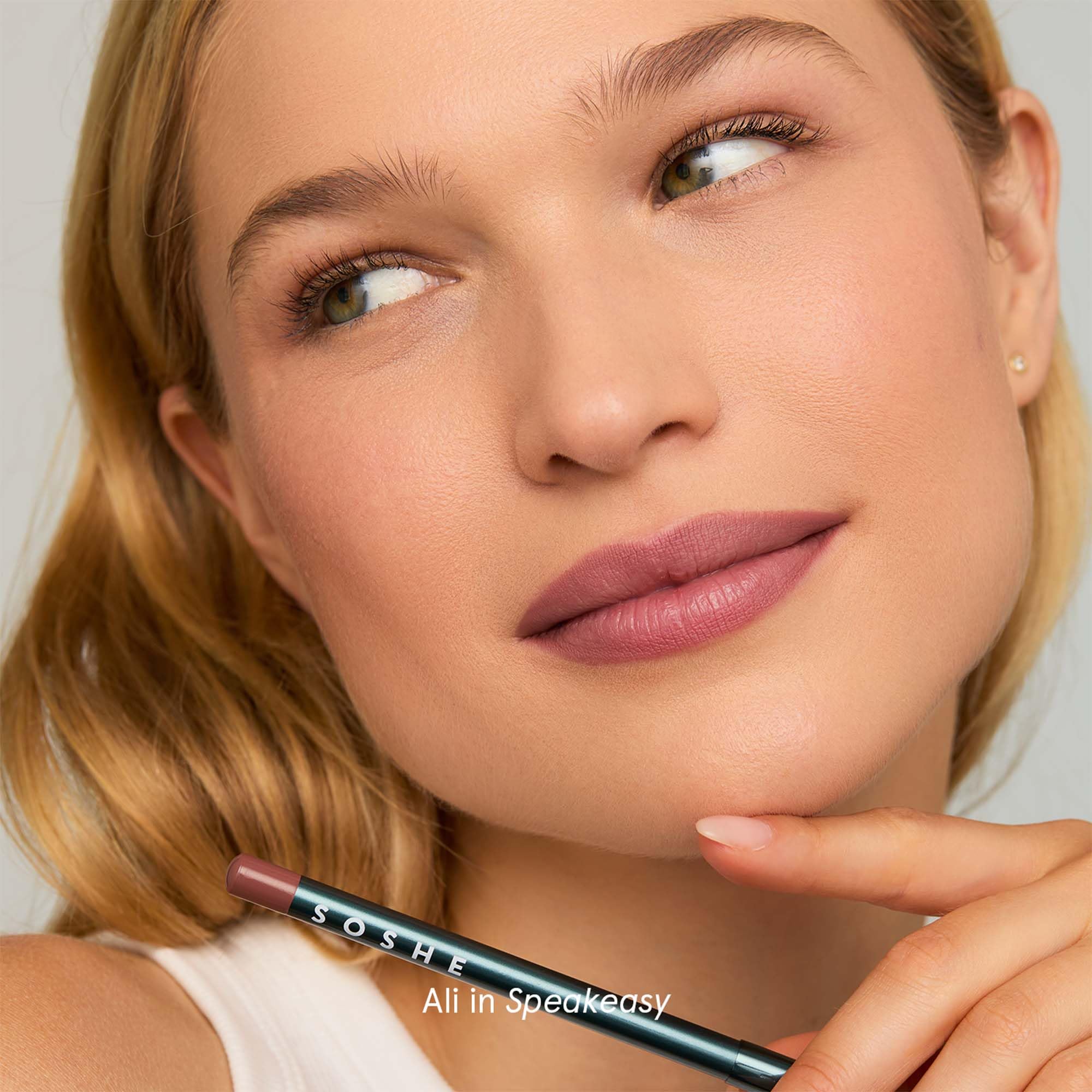 SOSHE embellissement levres cremeux Speakeasy Dusty Mauve souligne contours subtils