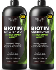 Le Shampoing Biotine SOULSPA PURE en flacon, produit une mousse fraîche et purifiante.