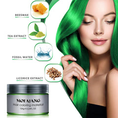 Texture de cire verte SOVONCARE montrée sur main, couleur et tenue visibles.