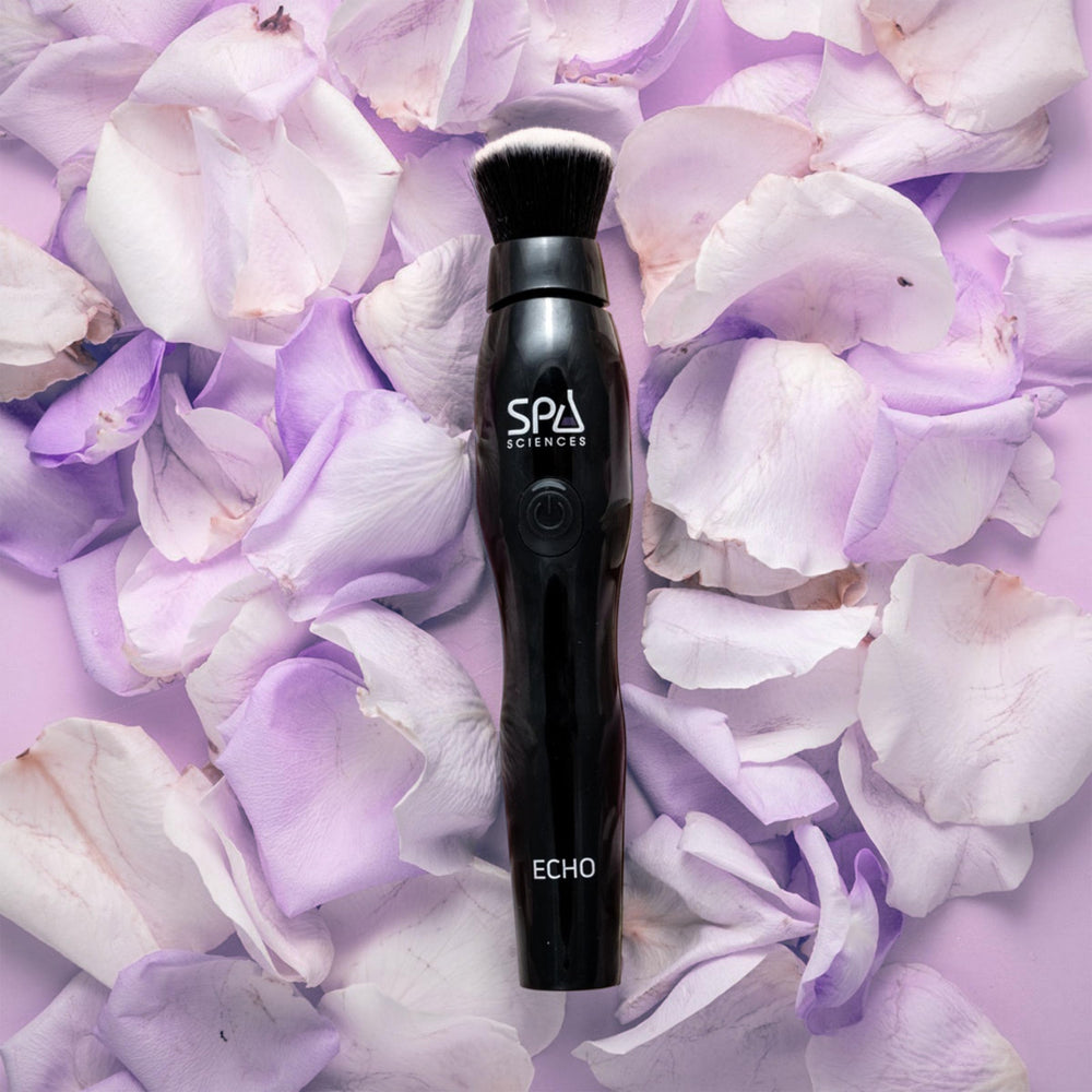 Spa Sciences ECHO – Design compact et portable idéal pour le maquillage en déplacement.