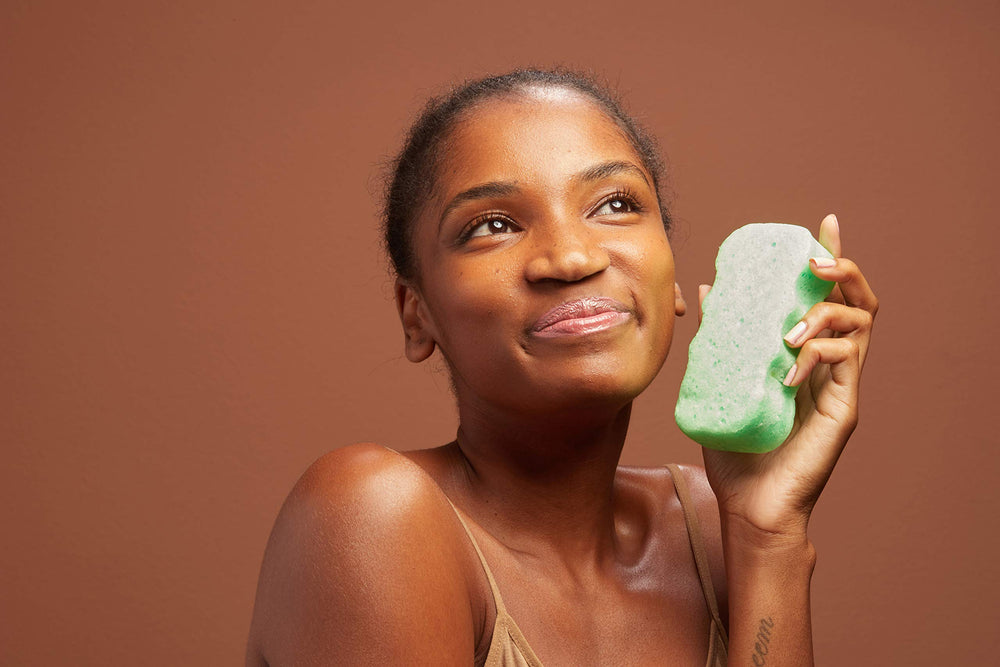 Spongeables savon intégré: ajoutez eau, mousse prête à l'emploi.