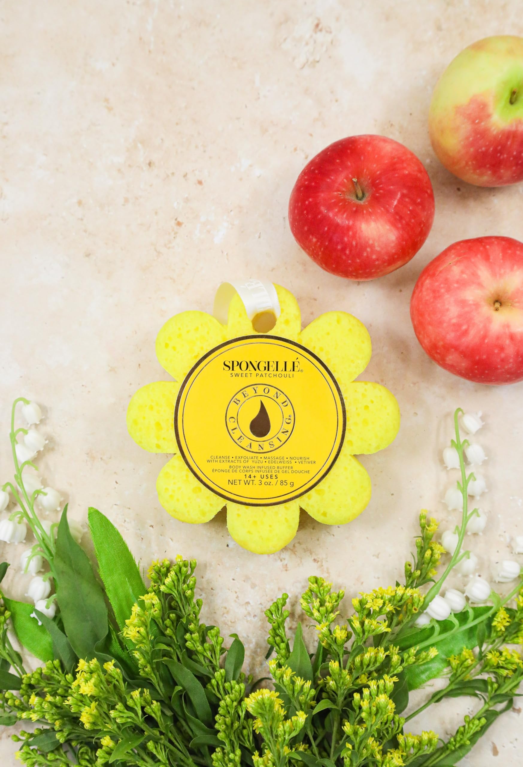 SPONGELLÉ design portable avec ruban, idéal pour le voyage et le rangement.