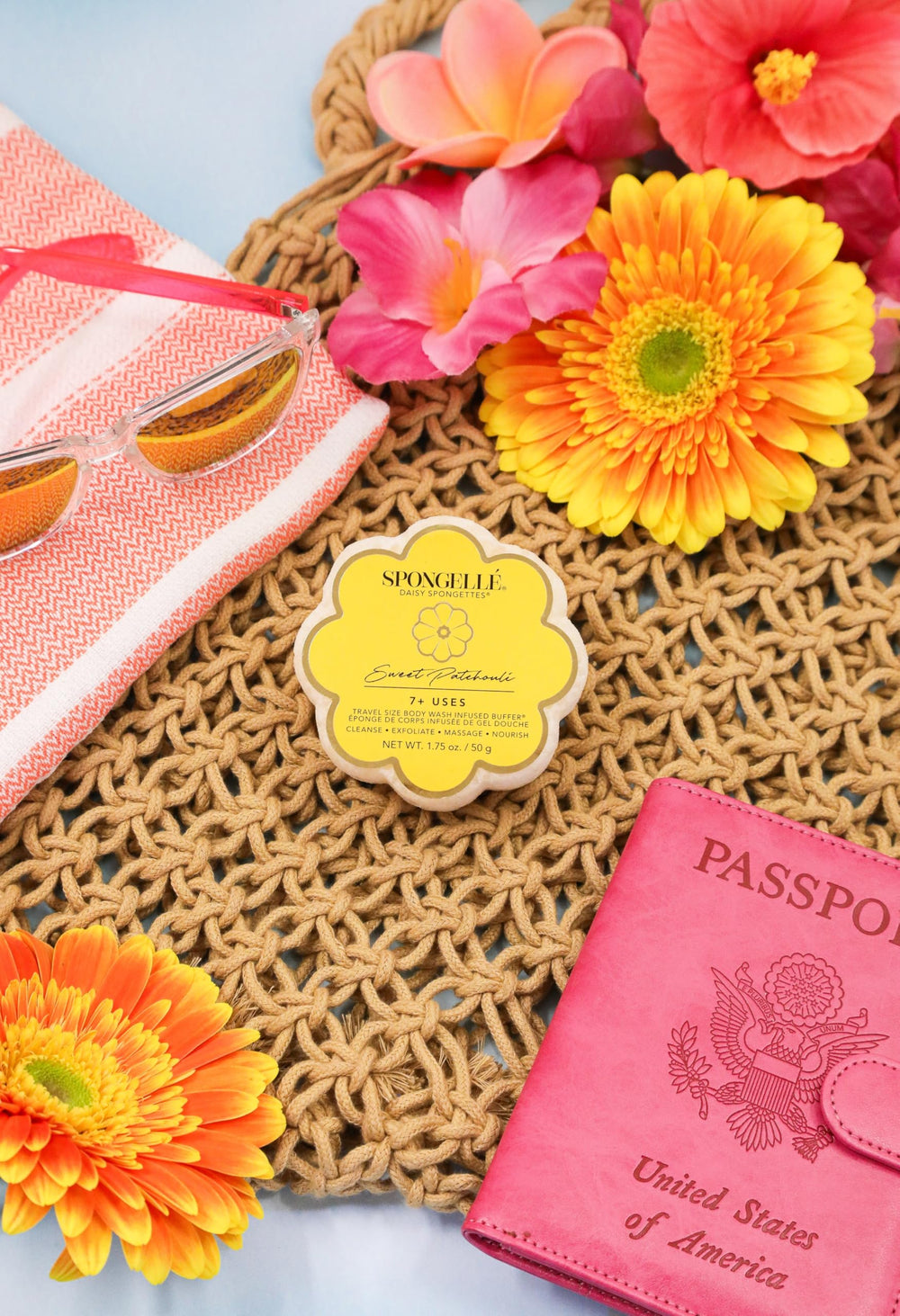 SPONGELLÉ Patchouli Doux Spongette Infusée: parfum réconfortant pour votre douche.