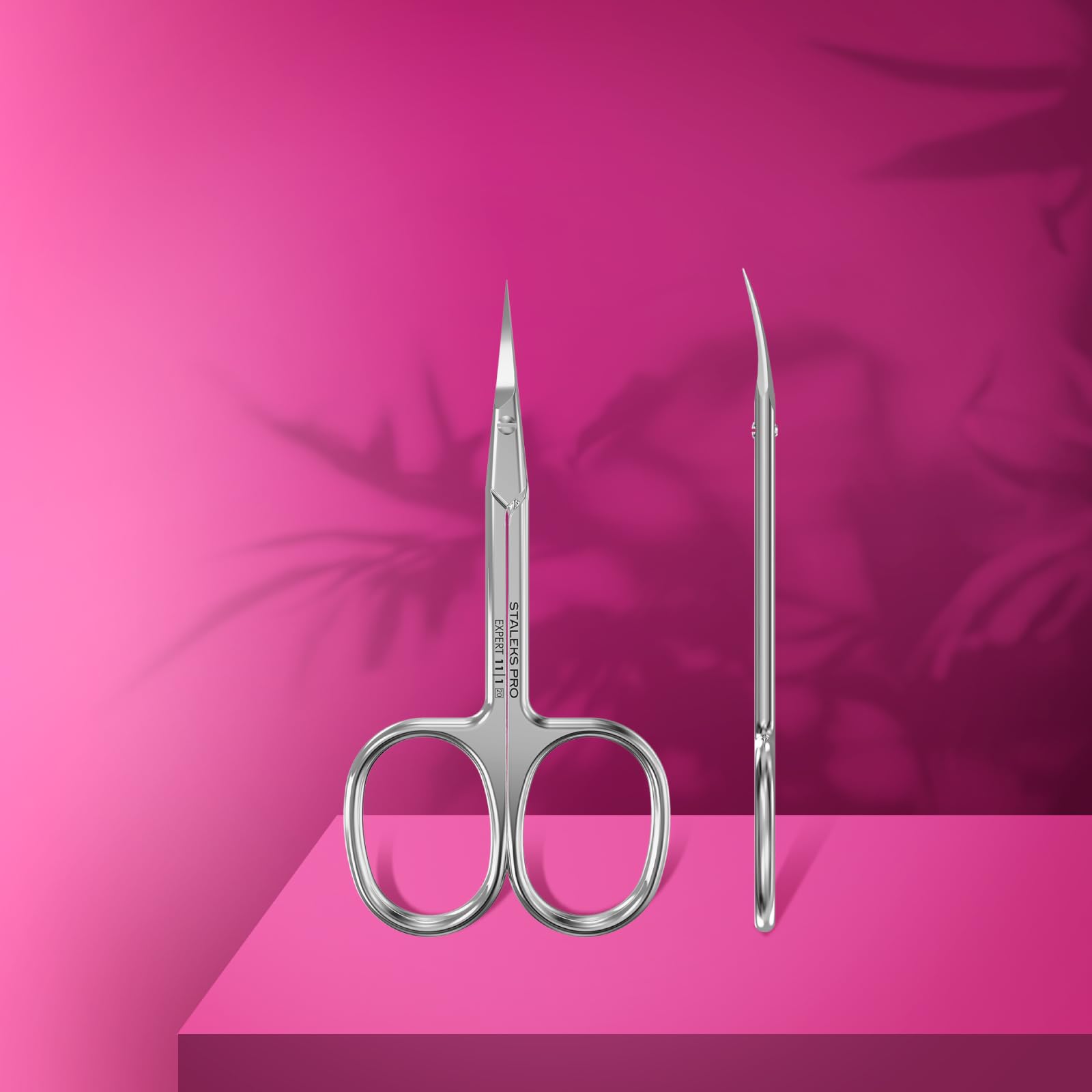 Staleks Pro Expert 11 – lames étroites pour accéder à la cuticule.