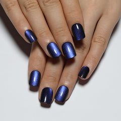 Stbisen ongles auto-collants oeil-de-chat court, look chic durable.