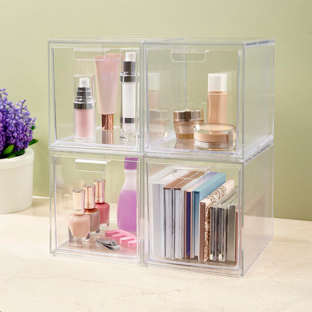 STORi Audrey, bac d’organisation bureau transparent facilitant le tri des fournitures.