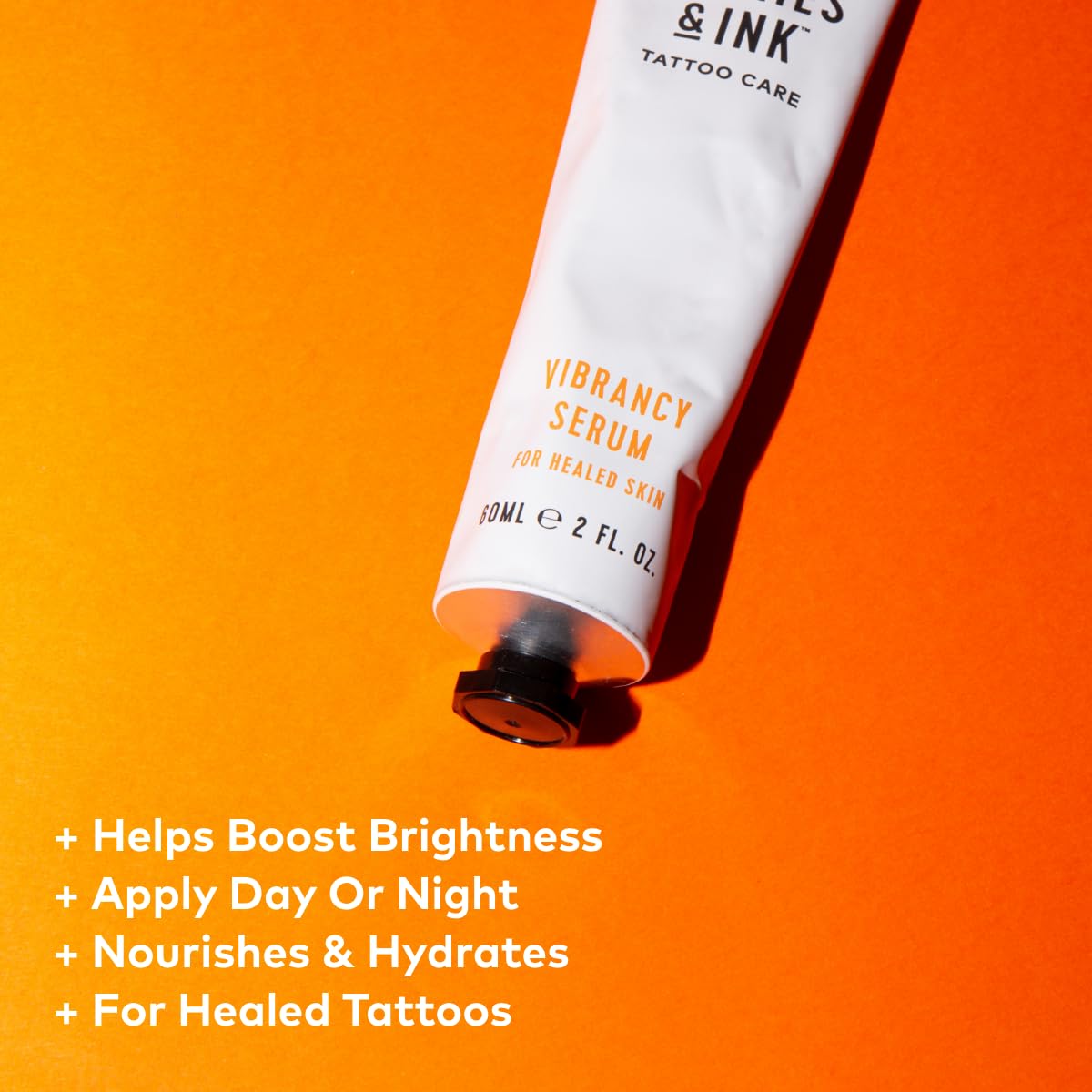Vibrancy Serum agit sur les pigments et l’éclat des encres.