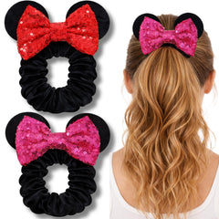 Styla Hair scrunchies oreille souris rose et rouge, parfaits pour queues de cheval festives.