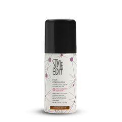 Style Edit couvre rapidement les racines avec la bouteille mini pour retouches en déplacement.