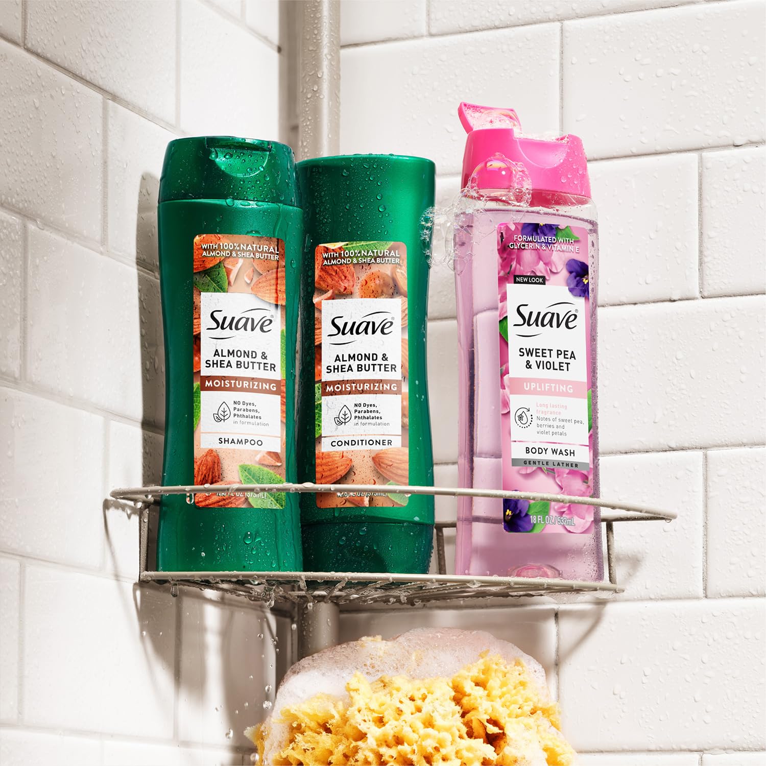 Cheveux secs clarifiés et revitalisés par le shampoing Suave à l’amande et karité.
